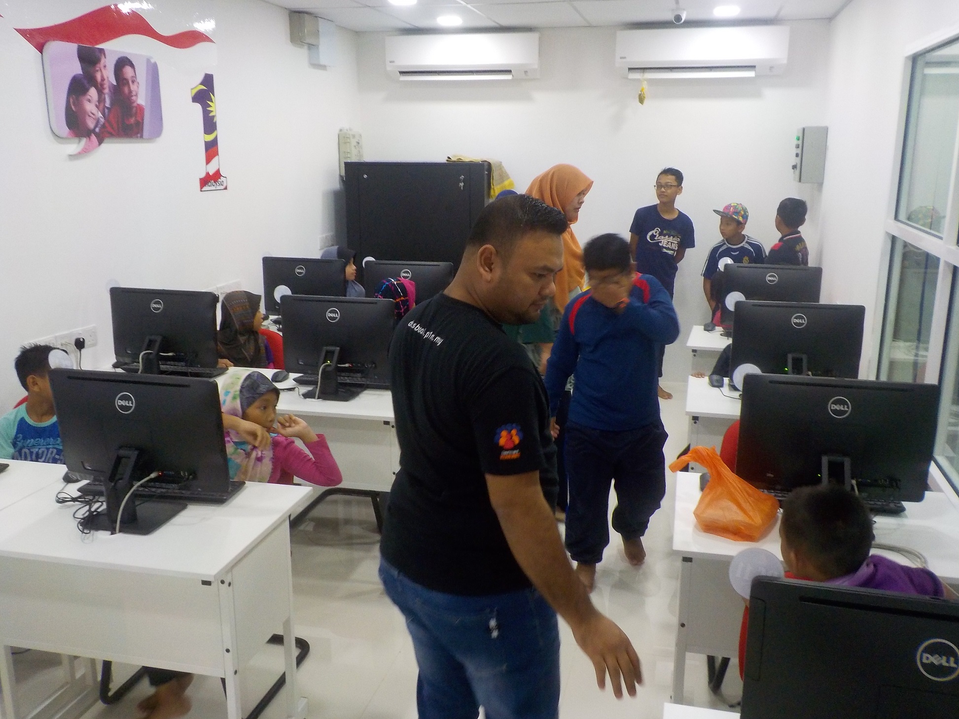 13 Jan 2018 Pertandingan ICT 4