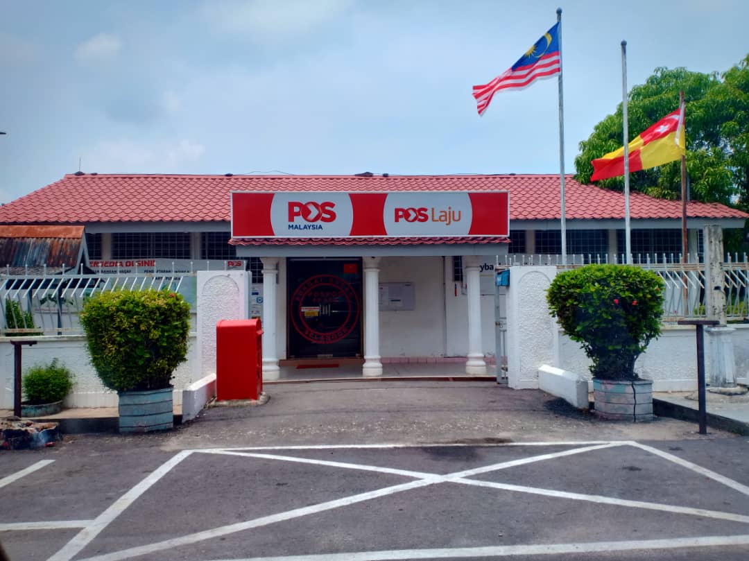 Pos bandar uda pejabat baru Pos Malaysia